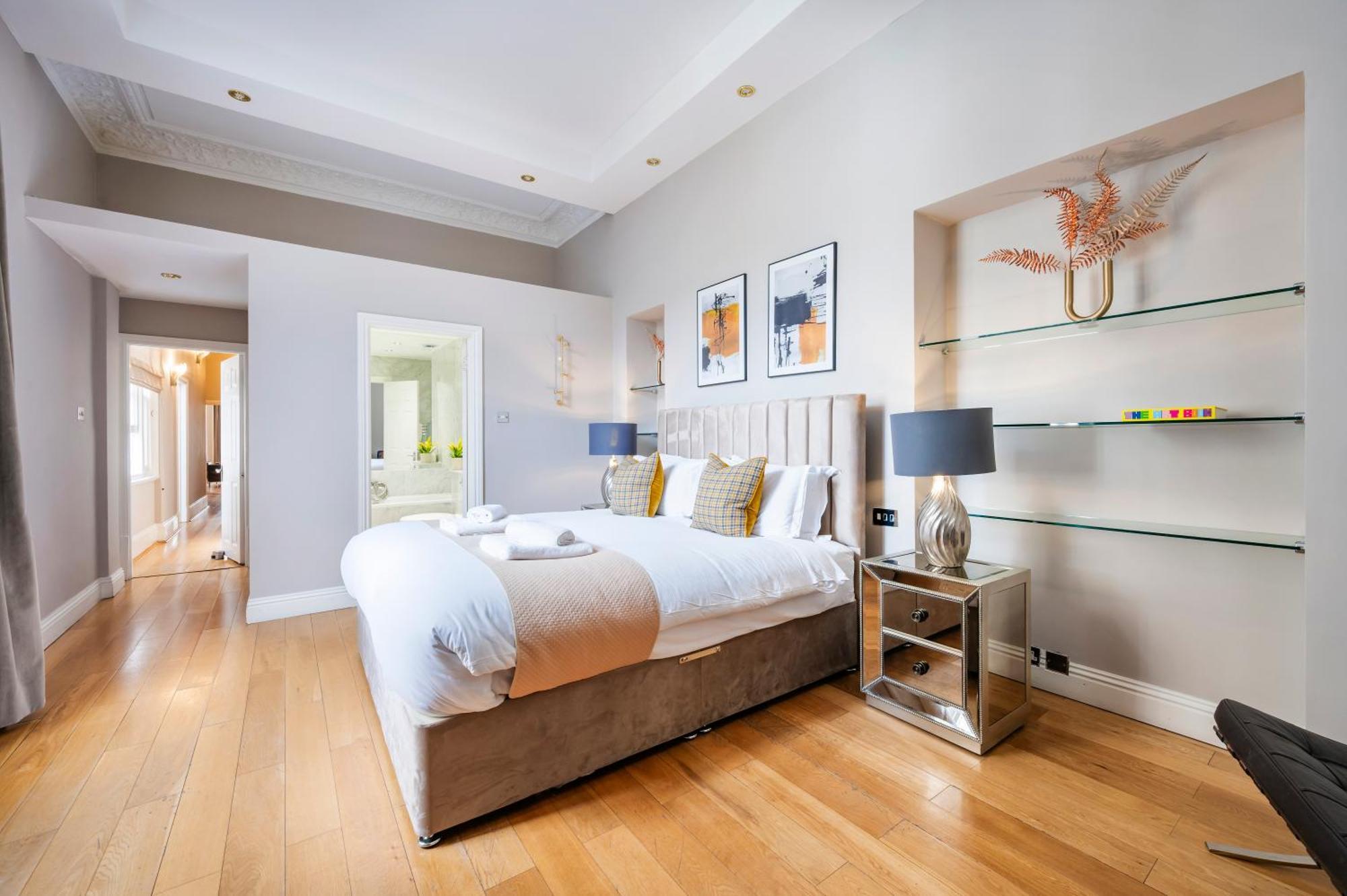 Hyde Park Apartament *